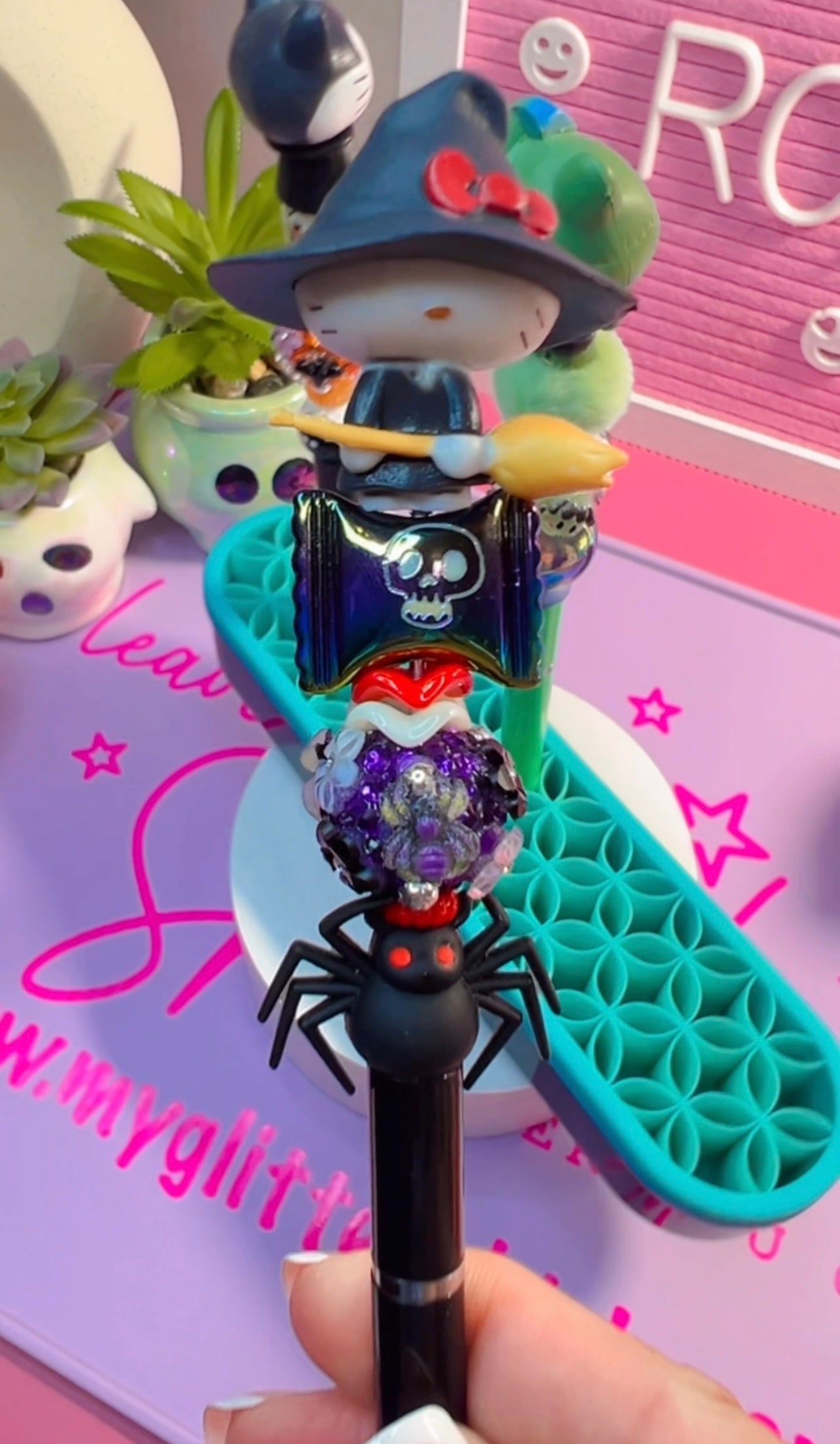 Hello-Ween